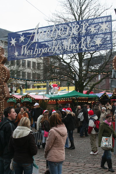 Aachen Christmas Market 03.jpg