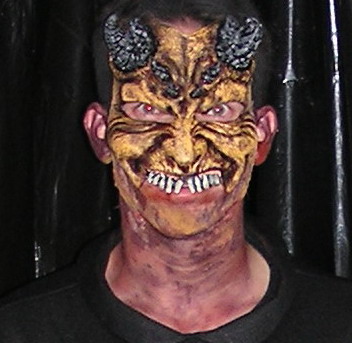 Halloween 2005 02.jpg