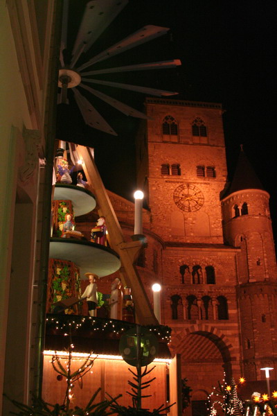 Trier Christmas Market 07.jpg